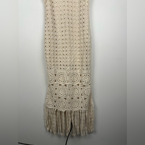 Torn by Ronny Kobo Neutral Boho Crocheted Fringe Midi Dress Size L - Picture 3 of 10